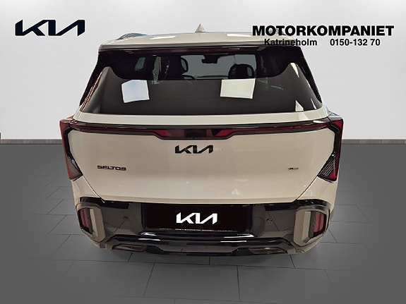 Kia Seltos 5 of 5