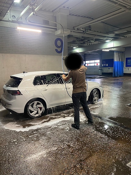 Volkswagen Golf VIII 4 of 5