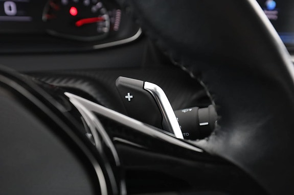 Peugeot 2008 29 of 30
