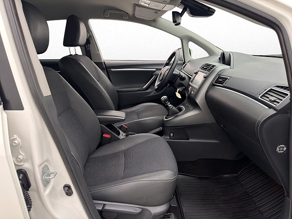 Toyota Verso 16 of 24