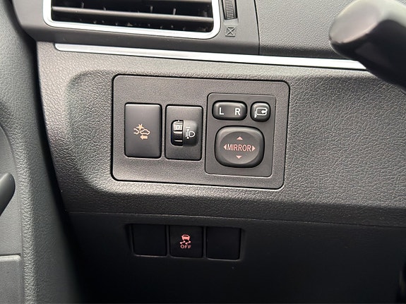 Toyota Verso 11 of 24