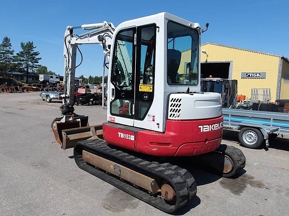 Takeuchi TB 153 FR 4 of 5
