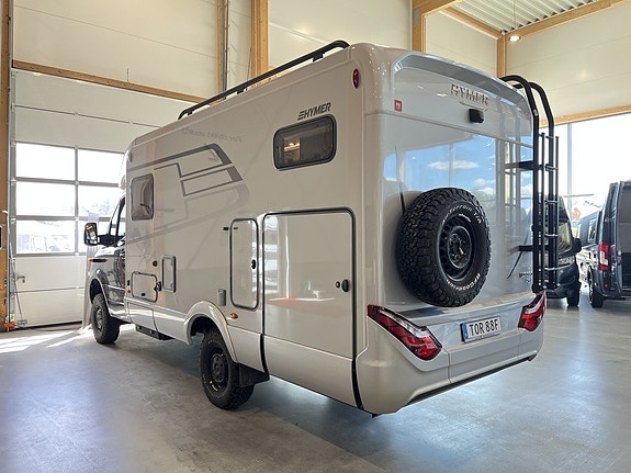 Hymer MLT 580 / ALDE / Litium/ MB / 4X4 /Automat 190hk/Stort garage 4 of 5