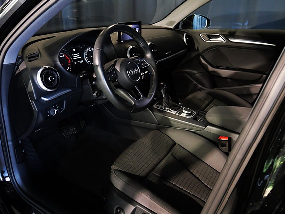 Audi A3 7 of 16