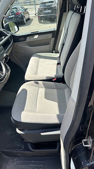Volkswagen Transporter 5 of 5