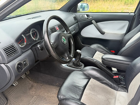 Skoda Octavia RS 5 of 5