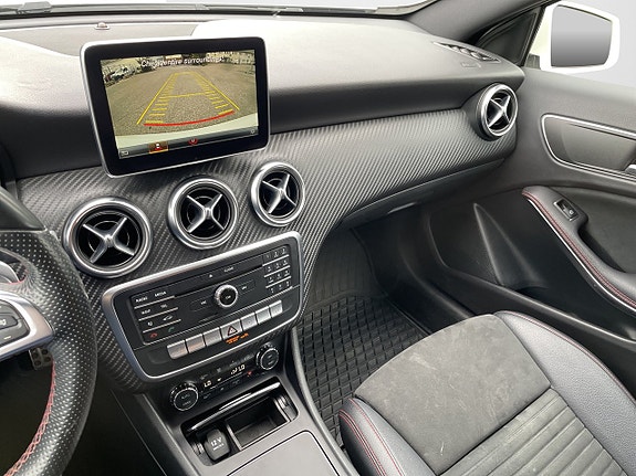 Mercedes-Benz A200 d 12 of 15