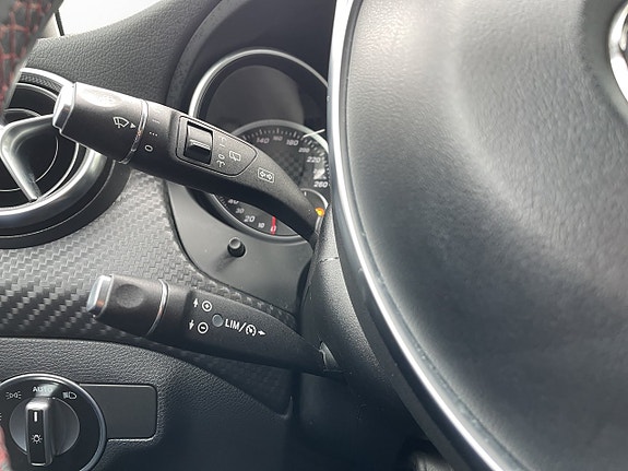 Mercedes-Benz A200 d 15 of 15