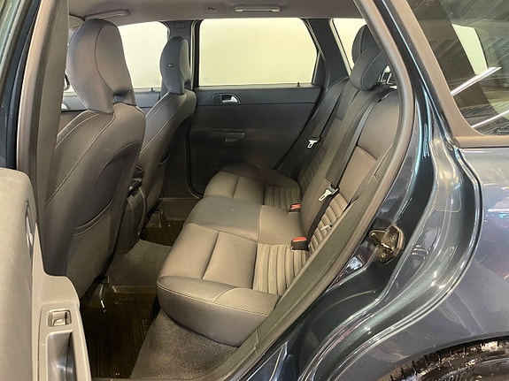 Volvo V50 9 of 10