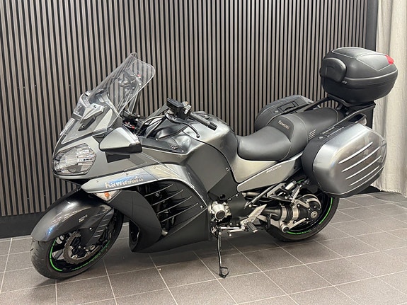Kawasaki GTR1400 5 of 5
