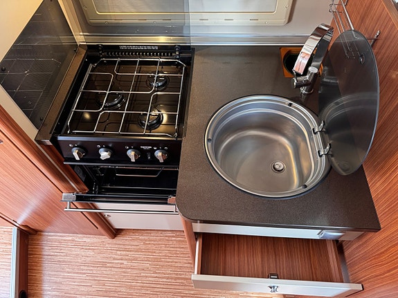 Adria Coral S670 SLL U-SOFFA, 2 x SOLCELL, EL-GOLVV 13 of 22