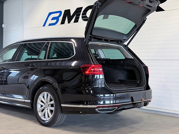 Volkswagen Passat 6 of 23