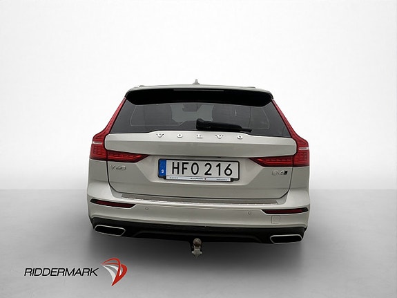 Volvo V60 Cross Country 5 of 5