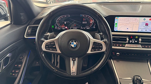 BMW 320d 13 of 16