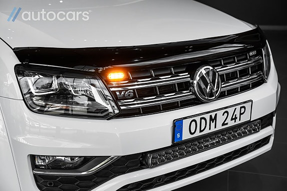 Volkswagen Amarok 10 of 30