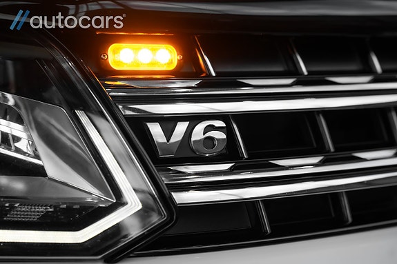 Volkswagen Amarok 11 of 30