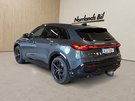 Audi Q5 3 of 13