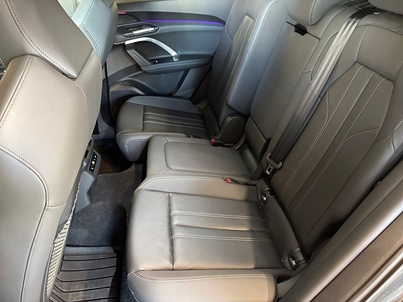 Audi Q5 7 of 13