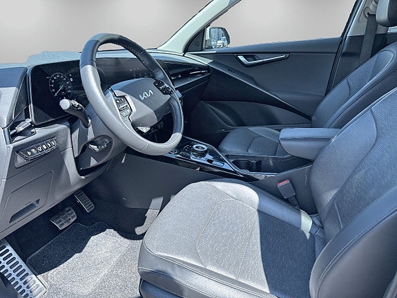 Kia Niro 8 of 16