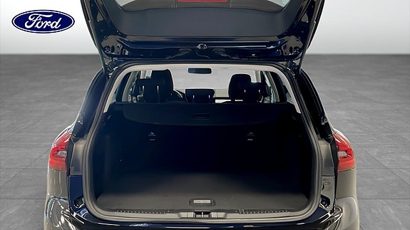 Ford Focus 10 of 12