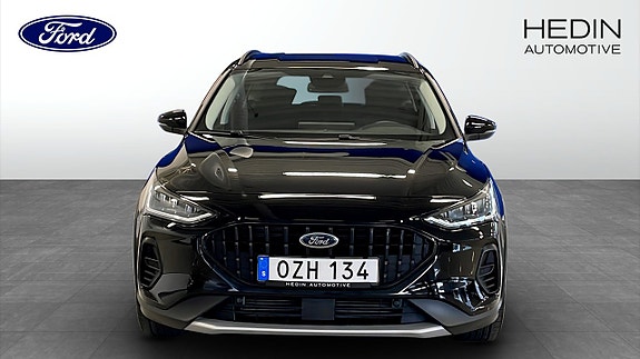 Ford Focus 8 of 12