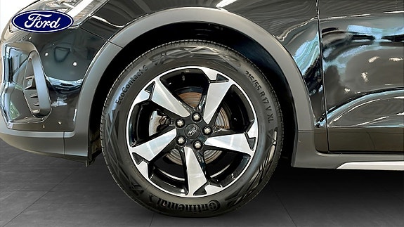 Ford Focus 9 of 12