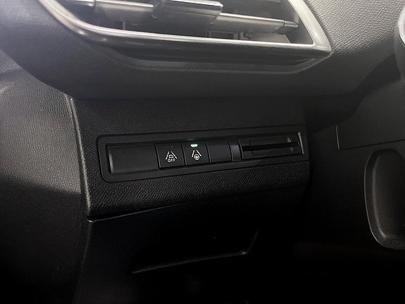 Peugeot 5008 9 of 25