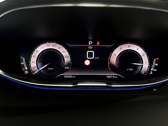Peugeot 5008 10 of 25