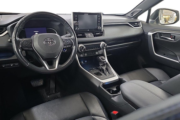Toyota RAV4 14 of 20