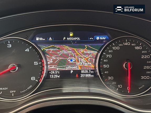 Audi A6 11 of 16