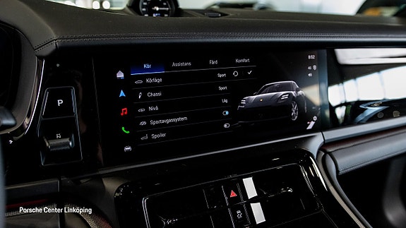 Porsche Panamera 4 16 of 25