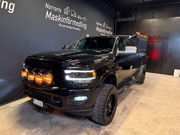 Dodge RAM 2500 3 of 21