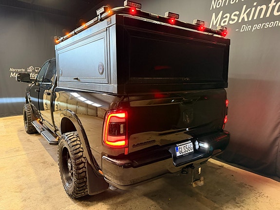 Dodge RAM 2500 6 of 21