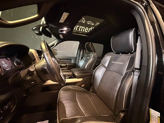 Dodge RAM 2500 9 of 21