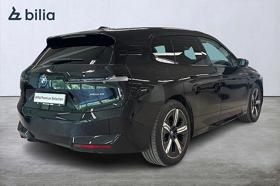 BMW iX 17 of 18