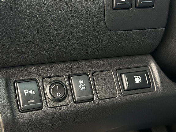 Nissan Navara 15 of 19