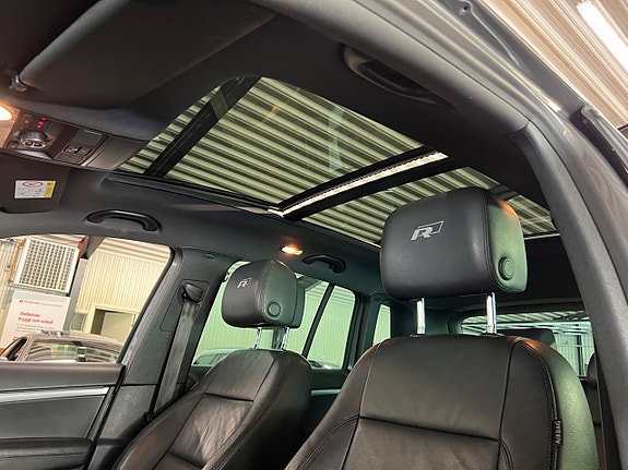 Volkswagen Tiguan 12 of 17