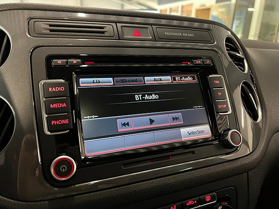 Volkswagen Tiguan 10 of 17