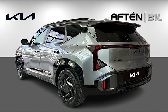 Kia Seltos 7 of 27