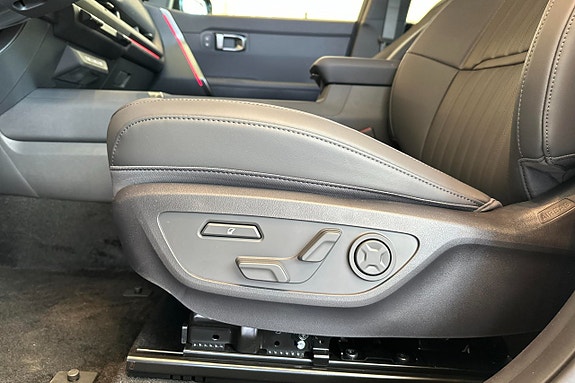 Kia Seltos 18 of 25