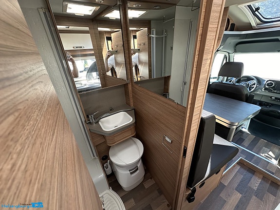Weinsberg Cara Compact * 4.95% * Mercedes * 170hk * under 7 meter * 18 of 21