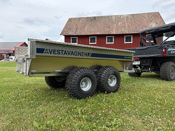 -- Avestavagnen UTILITY TRAILER 2 of 4