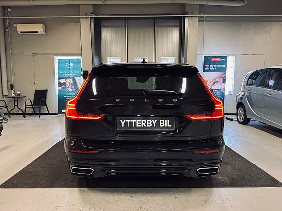 Volvo V60 3 of 27