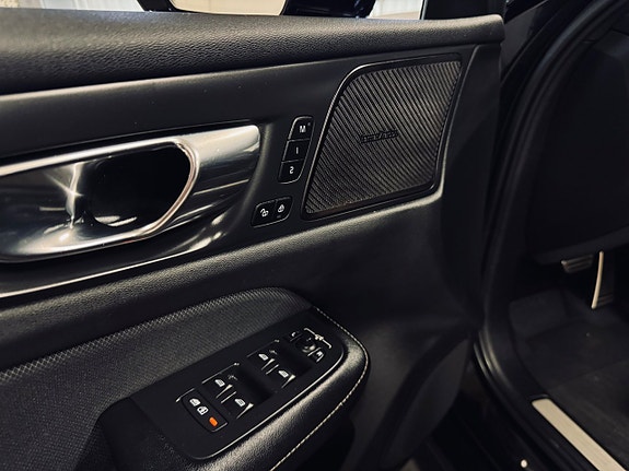 Volvo V60 19 of 27