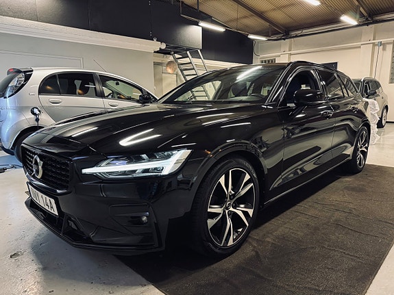 Volvo V60 7 of 27