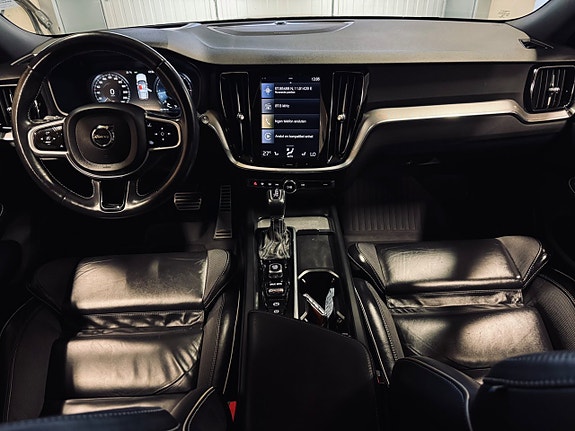 Volvo V60 24 of 27