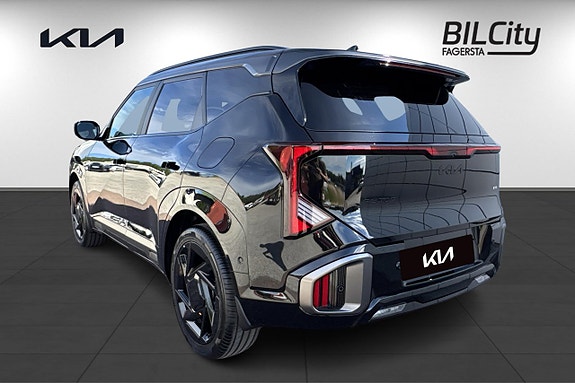 Kia Seltos 6 of 19