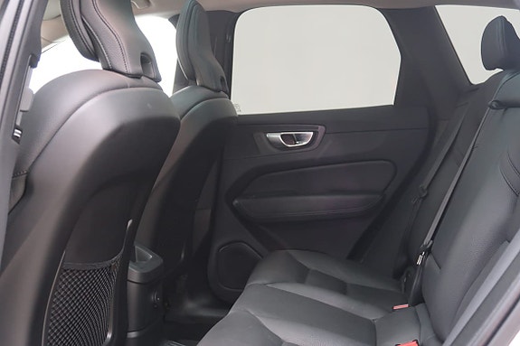 Volvo XC60 5 of 5