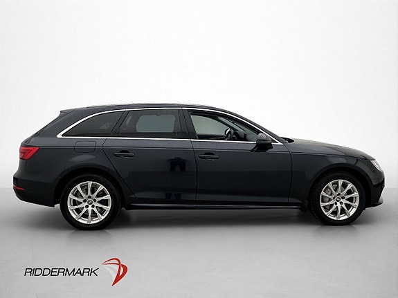 Audi A4 9 of 30