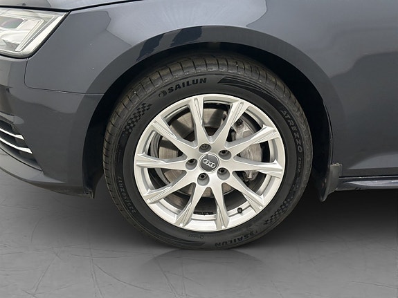 Audi A4 29 of 30
